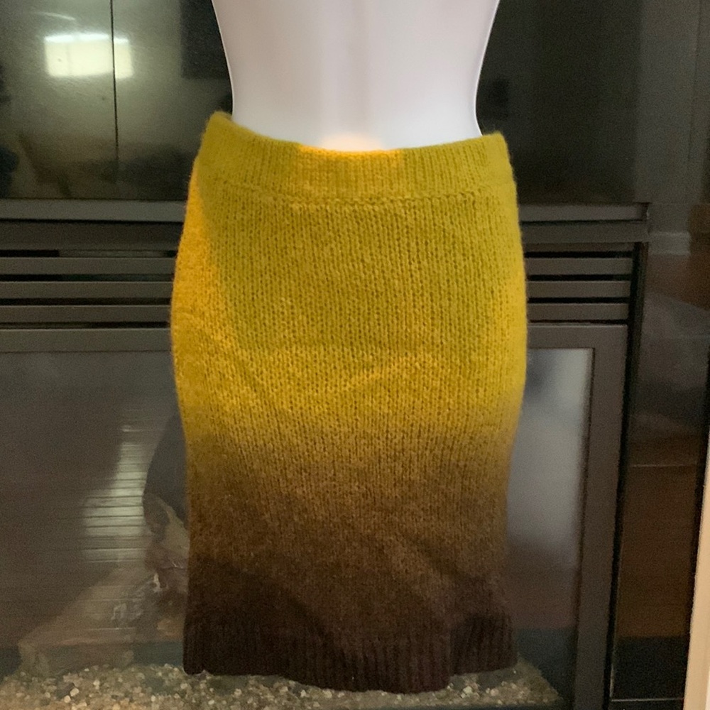 POS1300 Free People Green and brown Crochet Skirt size XS